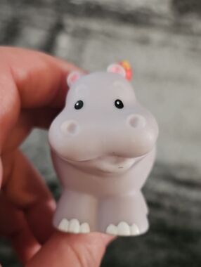 Fisher-Price Little People hippo figure 